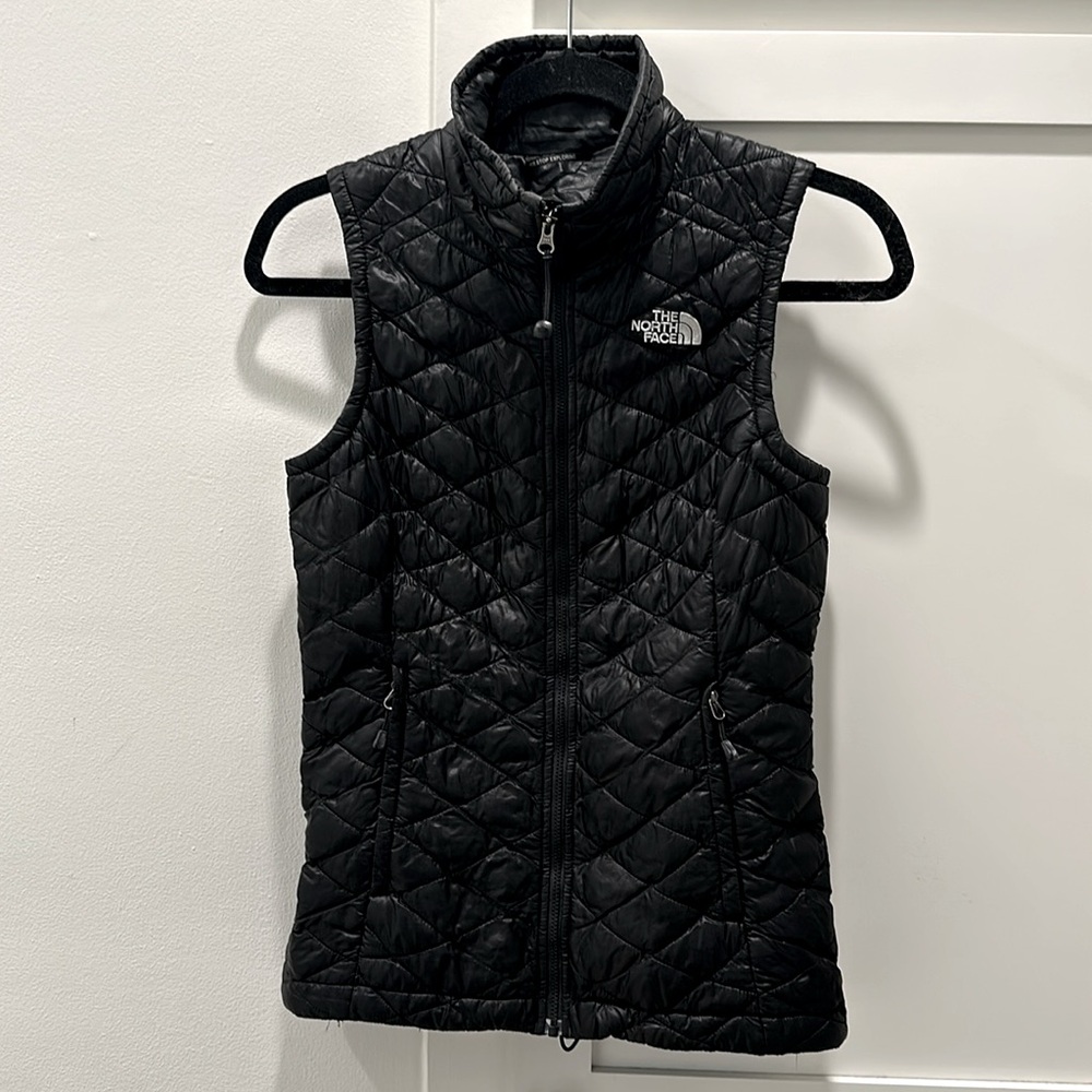 The North Face Black Thermoball Quilted Packable Vest
